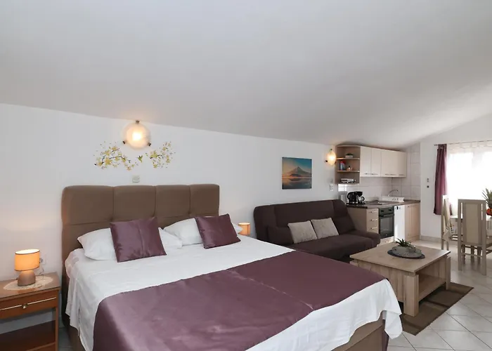 דירה Miljenka נין