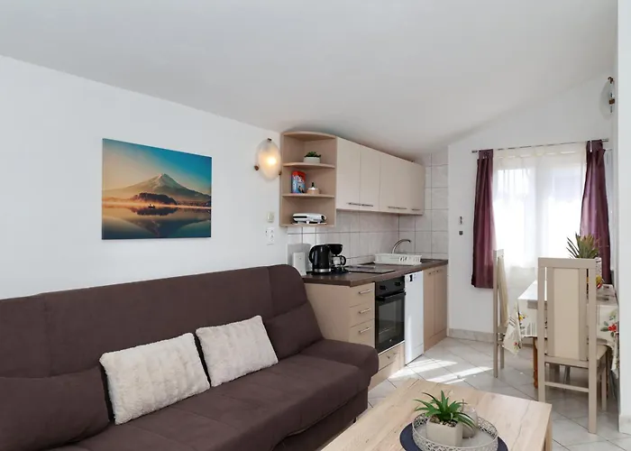 Miljenka דירה נין